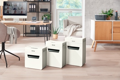 Шредер Leitz IQ Protect Premium 3M белый (секр.P-5) фрагменты 3лист. 10лтр. скрепки скобы