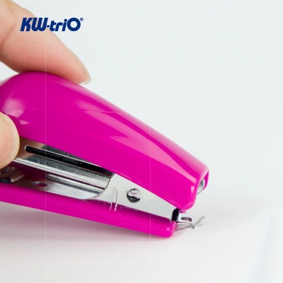 Степлер Kw-Trio 05103 Mini N10 (10листов) встроенный антистеплер ассорти 50скоб металл/пластик блистер