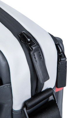 Сумка-мессенджер Piquadro Urban CA6802UB00/GRN с отделением для ноутбука 14" серая/черная натур.кожа