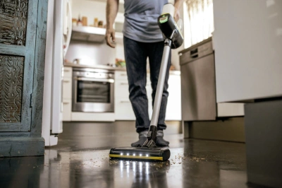 Пылесос Karcher VC 6 Cordless серебристый/белый
