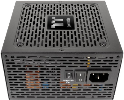 Блок питания Thermaltake ATX 1050W Toughpower GF A3 Gen.5 80+ gold 24pin APFC 120mm fan 12xSATA Cab Manag RTL