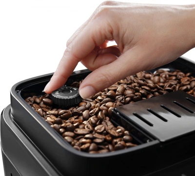 Кофемашина Delonghi Magnifica Evo ECAM290.61.B 1450Вт черный