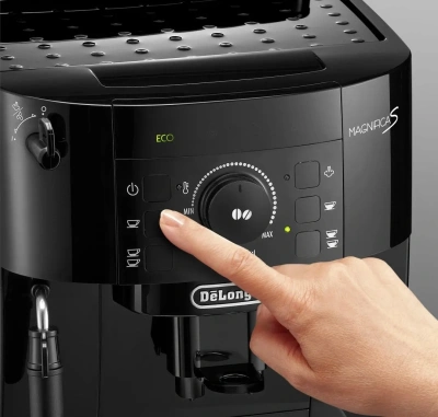 Кофемашина Delonghi Magnifica S ECAM12.121.B 1450Вт черный