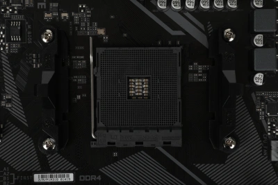 Материнская плата Gigabyte B550M DS3H R2 Soc-AM4 AMD B550 4xDDR4 mATX AC`97 8ch(7.1) GbLAN RAID+HDMI+DP