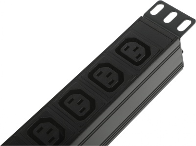 Блок распределения питания Lanmaster TWT-PDU19-10A9C3 гор.размещ. 9xC13 базовые 10A без вилки