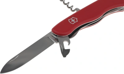 Нож перочинный Victorinox PICKNICKER (0.8353) 111мм 11функц. красный