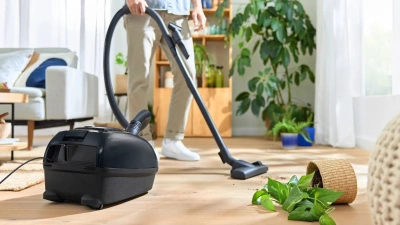 Пылесос Bosch BGL38GOLD 1700Вт черный/золотистый
