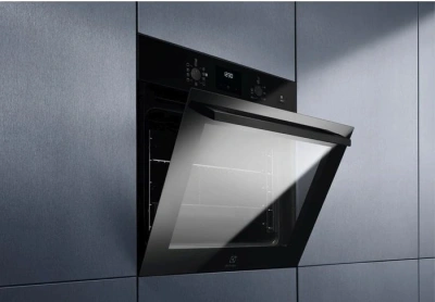 Духовой шкаф Электрический Electrolux EOD3C70TK черный