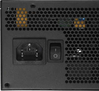 Блок питания Gigabyte ATX 750W GP-UD750GM PG5 V2 80+ gold (20+4pin) APFC 120mm fan 8xSATA Cab Manag RTL