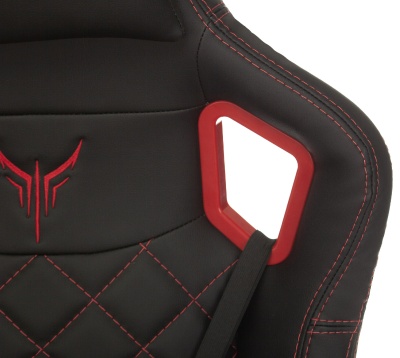 Кресло игровое Knight Titan черный/красный ромбик экокожа с подголов. крестов. металл