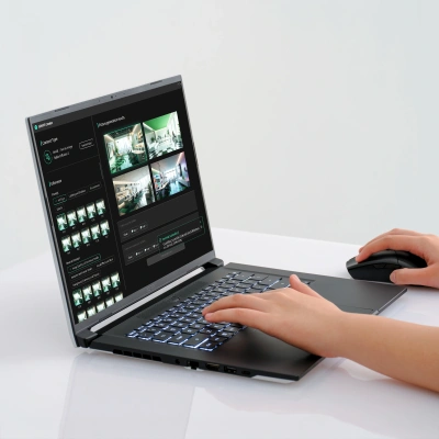 Ноутбук Gigabyte Aero X16 1WH Ryzen AI 7 350 32Gb SSD1Tb NVIDIA GeForce RTX 5070 8Gb 16" IPS QHD+ (2560x1600) Windows 11 Home silver WiFi BT Cam (1WH93KZC64DH)