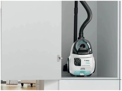 Пылесос Bosch Serie 4 BGC21HYG1 550Вт белый/черный