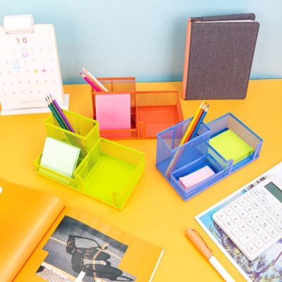 Подставка Deli E9154 3отд. для письменных принадлежностей 80x80x90мм ассорти металл сетка