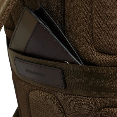 Рюкзак мужской Piquadro Black Square CA6501B3/VETM хаки натур.кожа