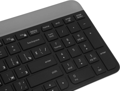 Клавиатура + мышь Logitech MK470 клав:графитовый/светло-серый мышь:графитовый USB беспроводная slim (920-009180)