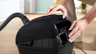 Пылесос Bosch BGL38GOLD 1700Вт черный/золотистый