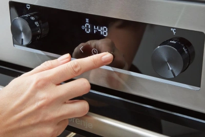 Плита Электрическая Gorenje GEC5C61WG белый стеклокерамика (без крышки)