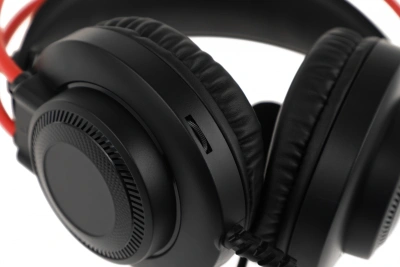 Наушники с микрофоном A4Tech Bloody G200 черный/красный 2м мониторные оголовье (G200 AUX3.5-4PIN +USB)