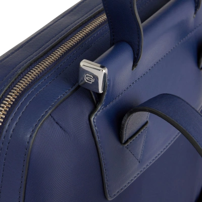 Рюкзак женский Piquadro Lyra CA4576W92T/BLU темно-синий нейлон/натур.кожа