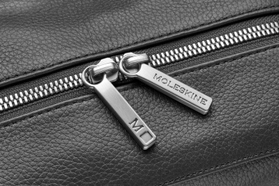 Рюкзак Moleskine Classic Leather ET74UBKBK черный натур.кожа