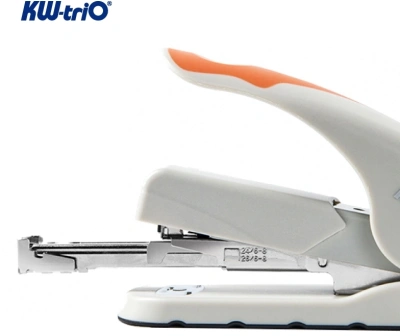 Степлер настольный Kw-Trio 5818 Soft-Touch 24/6 24/8 26/6 26/8 (40листов) снижение усилия ассорти 210скоб