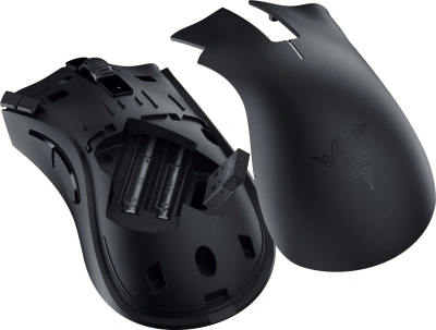 Мышь Razer DeathAdder V2 X HyperSpeed черный оптическая 14000dpi беспров. BT/Radio USB 6but (RZ01-04130100-R3A1)