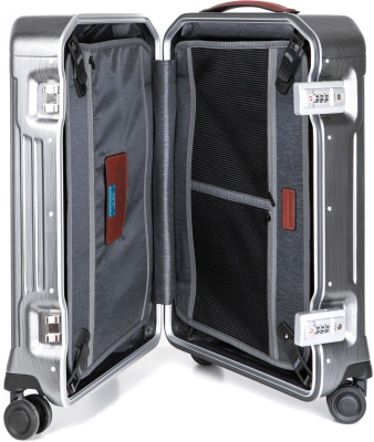 Чемодан Piquadro PQ-LM (BV4425PQLM/NCU) 40x55x20см 37л. 3.46кг. поликарбонат/натур.кожа темно-серый