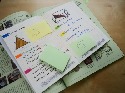 Блок самоклеящийся бумажный Stick`n 27089 76x51мм 300лист. 70г/м2 пастель ассорти