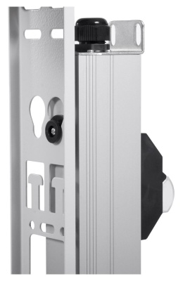 Блок распределения питания Rem R-32-20C13-10C19-A-I-1420-K верт.размещ. 10xC19 20xC13 базовые 32A клеммная колодка