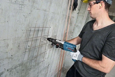 Перфоратор Bosch GBH 2-28 F патрон:SDS-plus уд.:3.2Дж 880Вт (кейс в комплекте)