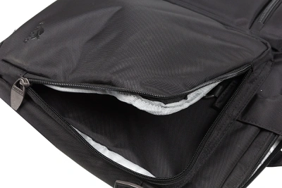 Сумка для ноутбука 16" Riva 8530 черный полиэстер (8530 BLACK)