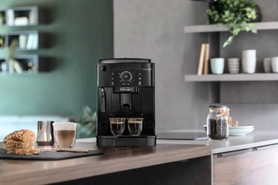Кофемашина Delonghi Magnifica S ECAM12.121.B 1450Вт черный