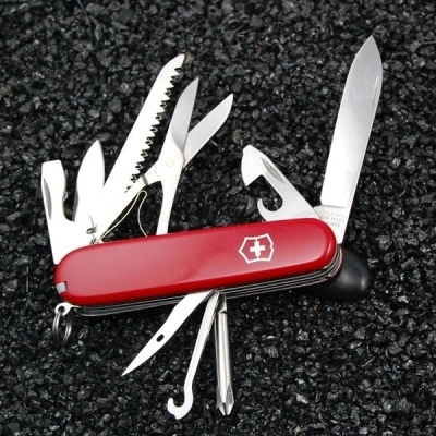 Нож перочинный Victorinox Fieldmaster (1.4713) 91мм 15функц. красный карт.коробка
