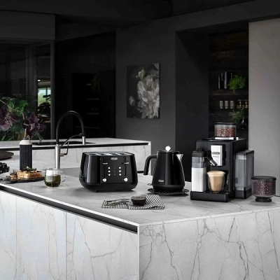 Кофемашина Delonghi Rivelia EXAM440.55.B 1450Вт серебристый/черный