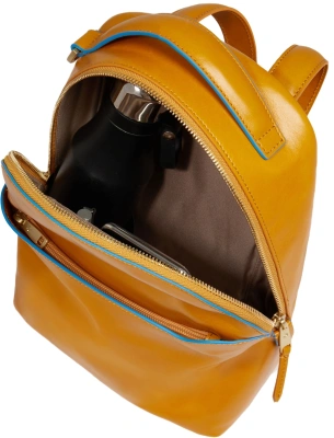 Рюкзак женский Piquadro Blue Square CA6677B2/G горчичный натур.кожа