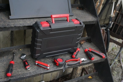 Набор инструментов Cartman 100068523492 82 предмета (жесткий кейс)