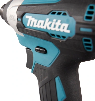 Шуруповерт Makita DTD157RTJ аккум. патрон:квад.1/4" (кейс в комплекте)