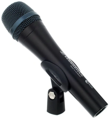 Микрофон проводной Sennheiser E 935 черный