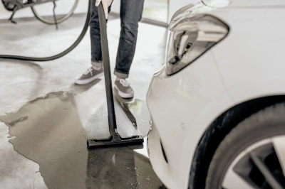 Строительный пылесос Karcher WD 4 P V-20/5/22 1000Вт (уборка: сухая/сбор воды/выдув) желтый