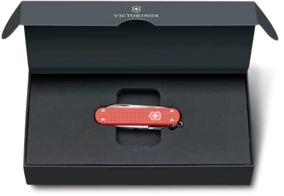 Нож перочинный Victorinox Classic SD Alox LE 2025 Stone Red (0.6221.L25) 58мм 5функц. красный подар.коробка