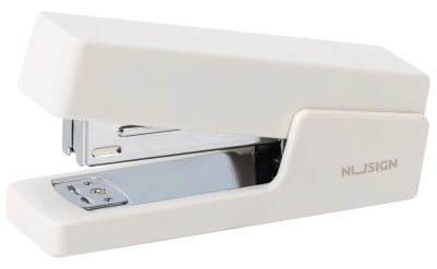 Степлер Deli ENS084 WHITE Nusign 24/6 26/6 (20листов) белый 100скоб коробка