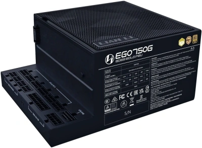 Блок питания Lian-Li ATX 750W Edge 750 80+ gold (20+4pin) APFC 120mm fan 12xSATA Cab Manag RTL