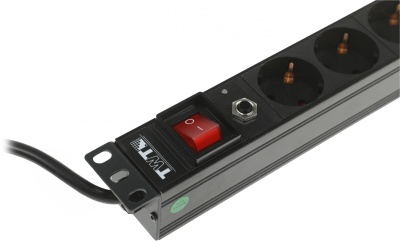 Блок распределения питания Lanmaster TWT-PDU19-16A8P-1.8 гор.размещ. 8xSchuko базовые 16A Schuko 1.8м