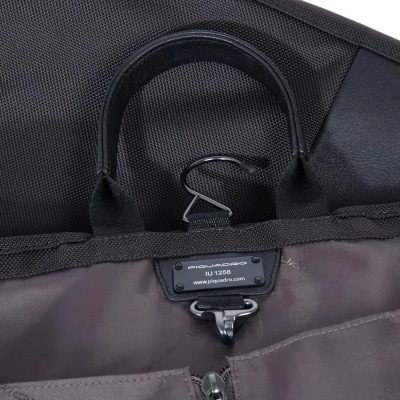 Сумка портплед Piquadro Brief2 PA7047BR2/N черная нейлон/натур.кожа