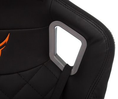 Кресло игровое Knight TITAN черный ромбик экокожа с подголов. крестов. металл