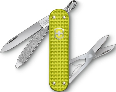 Нож перочинный Victorinox Classic SD Alox (0.6221.L23) 58мм 5функц. желтый подар.коробка