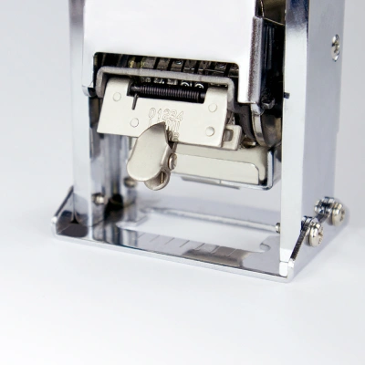 Нумератор Kw-Trio 20700 металл корп.:серебристый автоматический 7разр. 1стр.