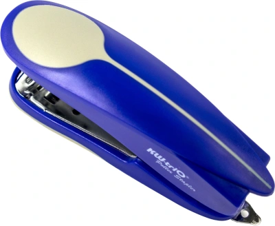 Степлер Kw-Trio 05516BLU Half-strip Pollex 24/6 26/6 (20листов) встроенный антистеплер синий 105скоб