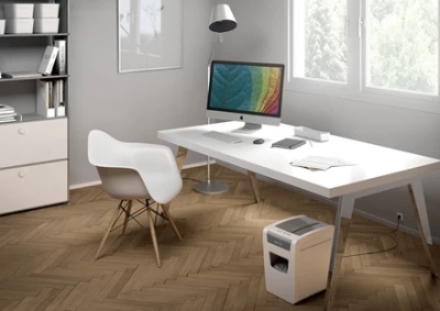 Шредер Leitz IQ Home Office (секр.P-4) фрагменты 10лист. 23лтр. скрепки скобы