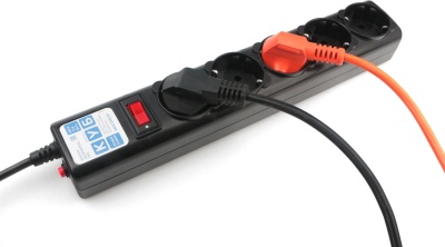 Сетевой фильтр Powercube SPG5-C2 1.9м (5 розеток) черный (коробка)